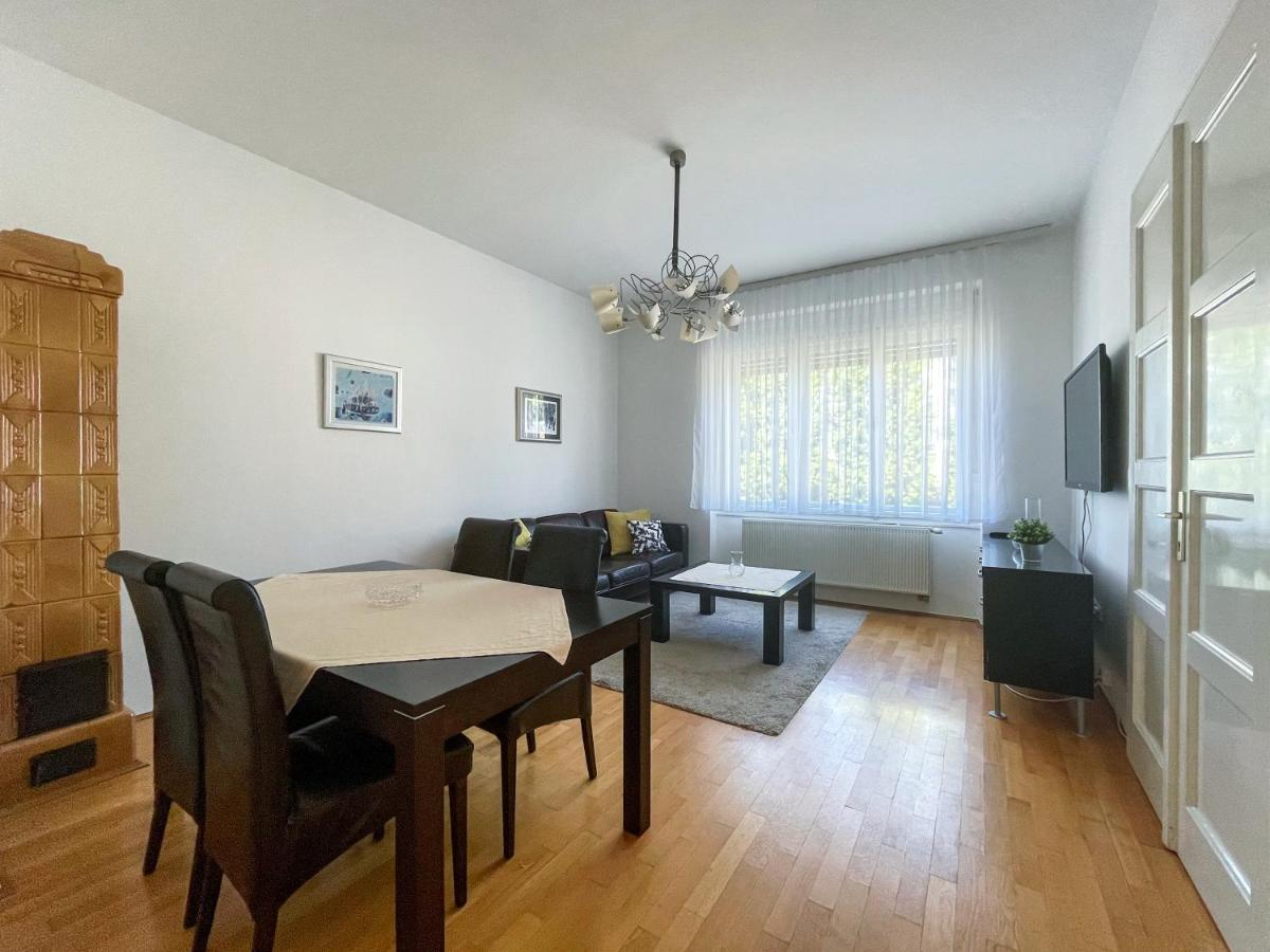 Hestia Apartment Загреб Екстериор снимка
